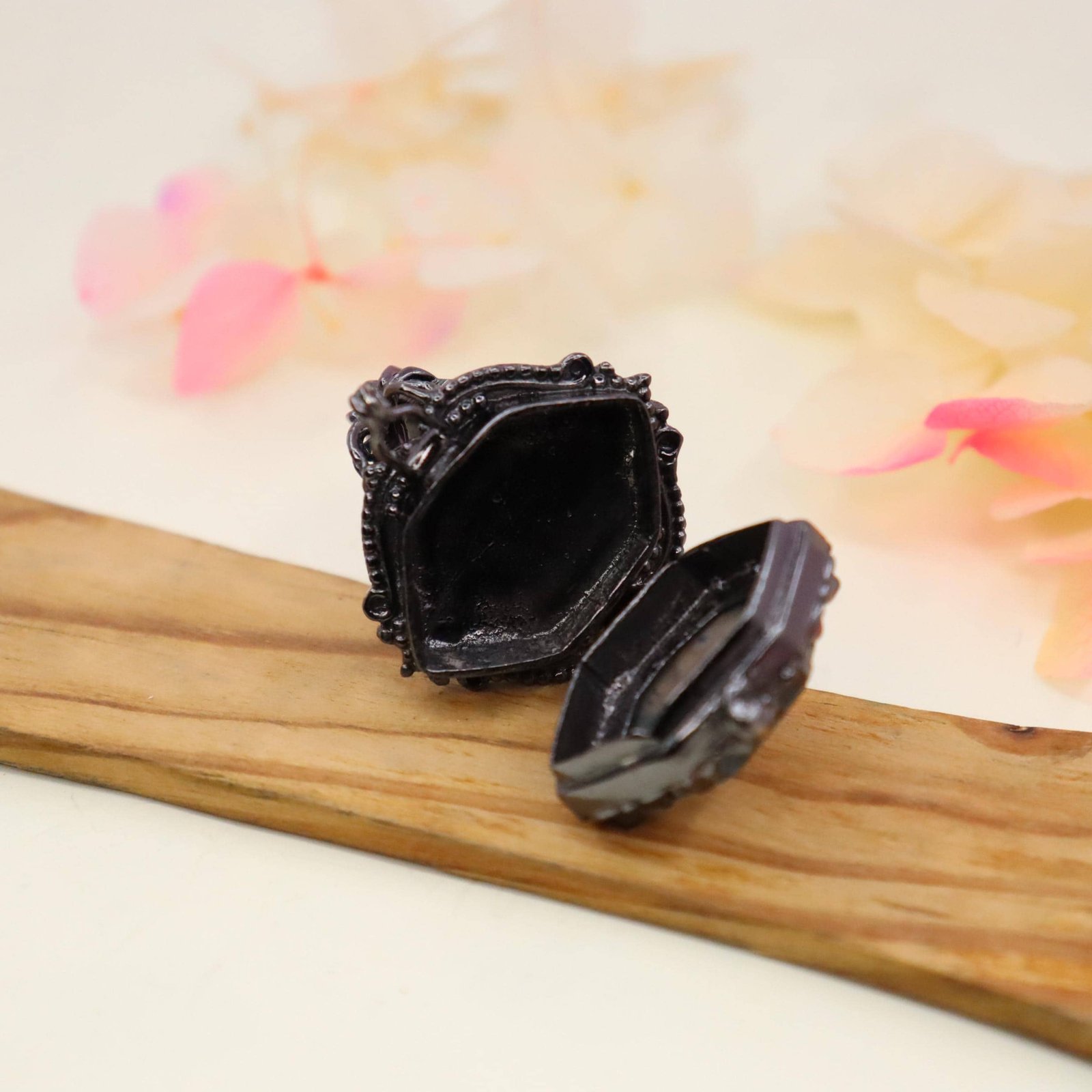 Locket Ring With Moss Agate Ring, Black Oxidized, Compartment Box Ring For Anniversary Gift For Her, Mother's Day Gifts